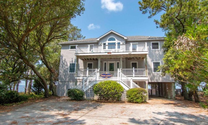 Corolla Light Casa | Soundfront, Sound views, Private Pool, Hot Tub! 509, Friday Harbor