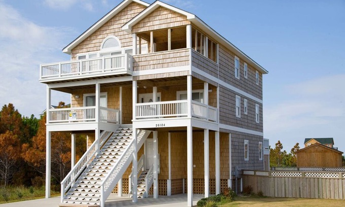 Wind Over Waves Casa | Soundside Salvo w / Elevator, Piscina, Bañera de hidromasaje, Rampa de botes de vehículos, Sala de juegos, Se admiten perros