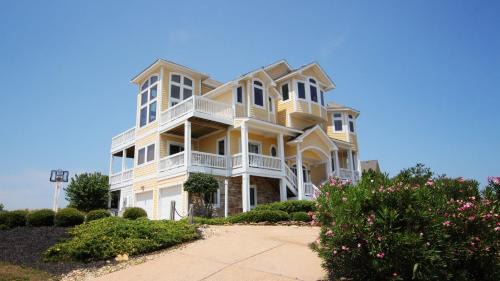 Corolla Casa | Soundside, Priv Pool, H Tub, Media Rm, Sound Views, CC194, Joy At a Glance