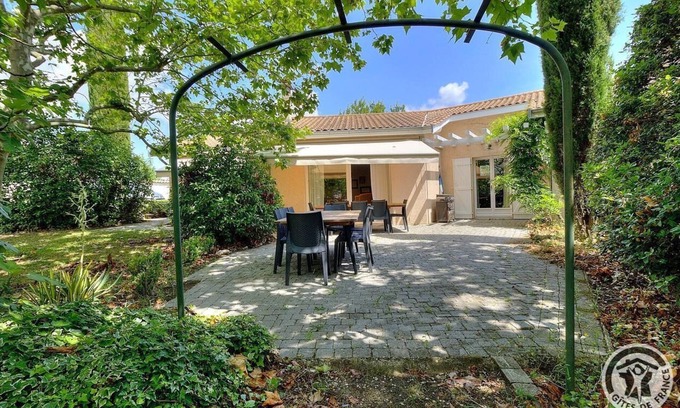 Grezieu-la-Varenne Casa | Sous le Feuillage - GREZIEU-LA-VARENNE