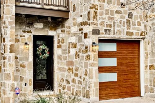 West Congress Casa | South Austin Getaway