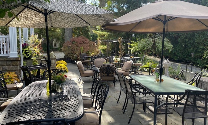 Scottdale Cama Y Desayuno | South Broadway Manor