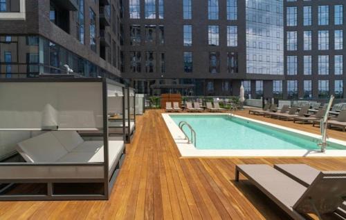 Shawmut Apartamento | South End Apartment w Fireplace Gym & Pool