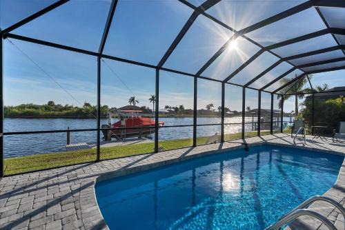 South Gulf Cove Casa | South Gulf Cove 2 Bedroom Canal Pool Home