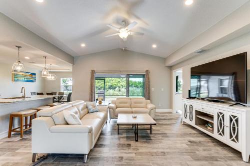 South Gulf Cove Casa | South Gulf Cove Retreat with Grill - 13 Mi to Beach!