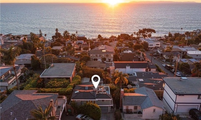 Laguna Niguel Casa | South Laguna Beach House steps from the sand!