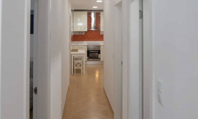 Cacilhas Casa | South Lisbon Guest Apartment