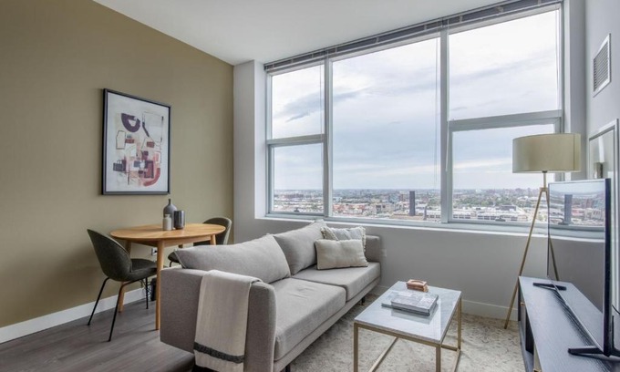 The Loop Apartamento | South Loop 1br w gym game room nr top schools CHI-988
