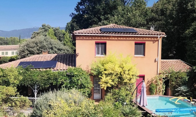 La Motte-dʼAigues Villa | Luberon (Sur) Villa tradicional 7 p Piscina cerca de Etang de la bonde