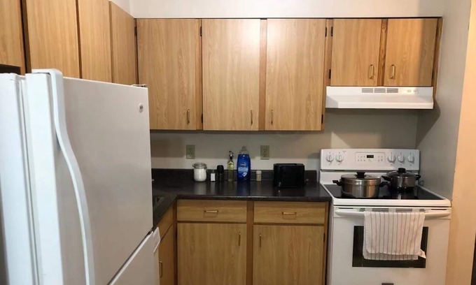 Fort Gary Casa | South of Winnipeg+ University of MB +Groceries store+ Convenient transportation