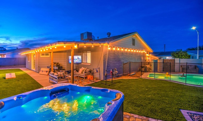 Cox Heights Casa | South Scottsdale Poolside Getaway!