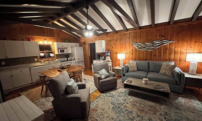 Twin Lake Cabina | South Shore Resort Sparrow