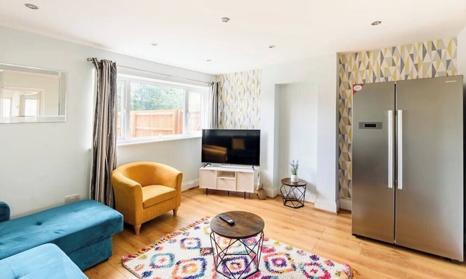Northfield Casa | South West Birmingham B31 Long Stays
