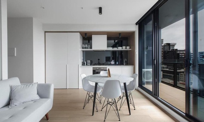 South Yarra Apartamento | South Yarra Serenity on Chapel St with City Views