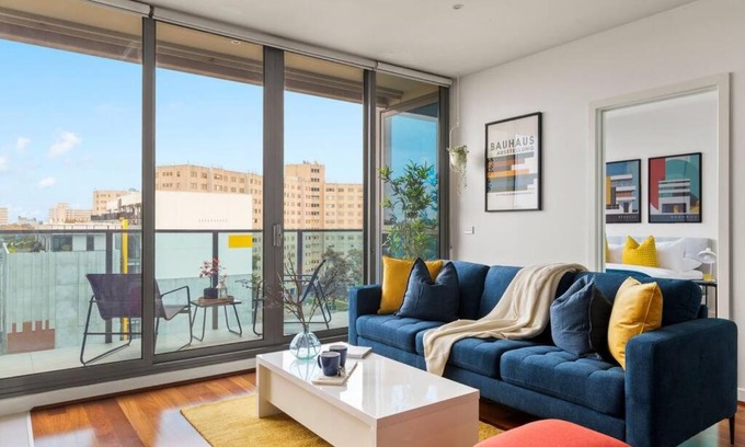 South Yarra Apartamento | South Yarra Tranquil 2BR Abode
