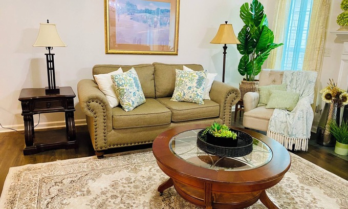 Aiken Casa | Southern Charm
