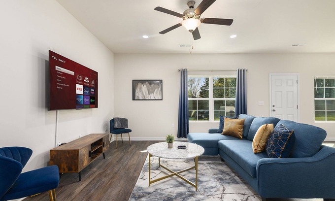 Lindley Park Casa | Southern Gem, Game Rm, Fire Pit, Near Coliseum