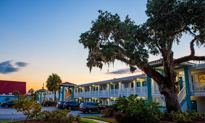St. Augustine Hotel | Southern Oaks Inn - Saint Augustine