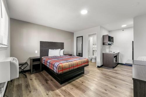 Forest Park Hotel | Southern Suites Forest Park