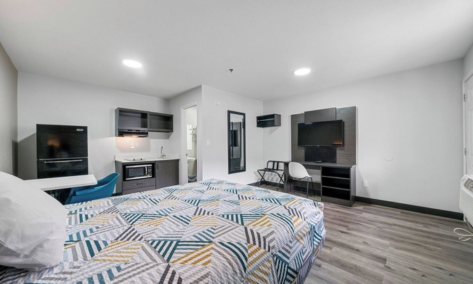 Bellview Hotel | Homestay Lodge Pensacola West - NAS