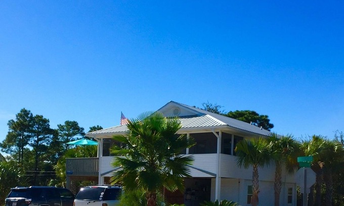 Indian Pass Casa | Delfines, Seashell's y Perfect Sunset's.