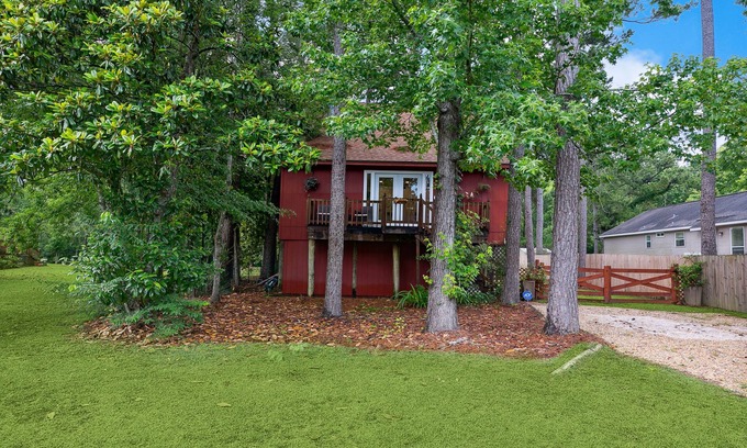 Covington Casa | Southern Waterfront Home
