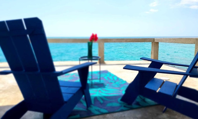 Whitehouse Cabina | SouthSea Park Retirement Resort
