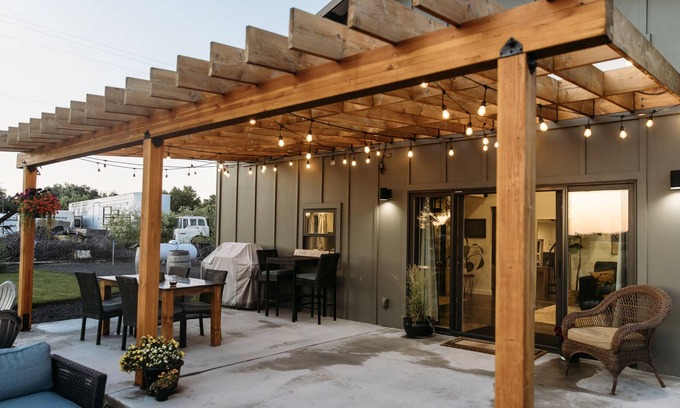 Walla Walla Casa | Southside Rustic Luxury at The Shop