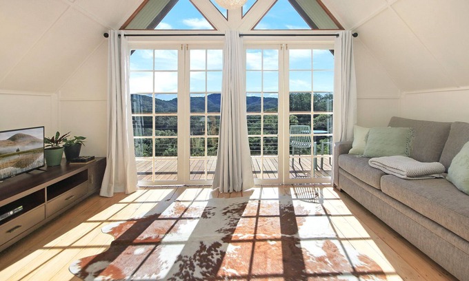 Upper Burringbar Cabaña | Spabath~Peaceful ~ Private ~ Magical views