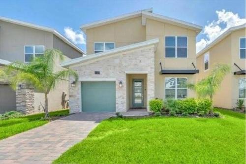 Four Corners Casa | Space comfort and an incredible location 831