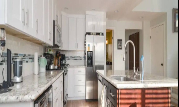 East Queen Anne Casa | SPACE NEEDLE VIEWS & CLOSE TO LAKE UNION