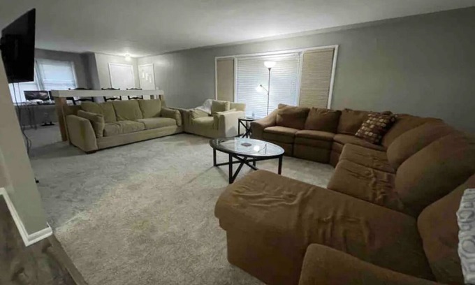 Westside Connection Casa | Space, space, space, very clean, doesn't disappoint!