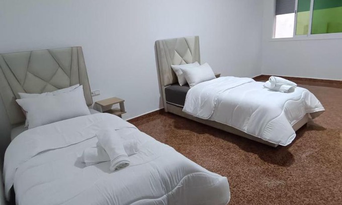 Branes Apartamento | Spacieuse 2 Br Apt Fast Wi-Fi