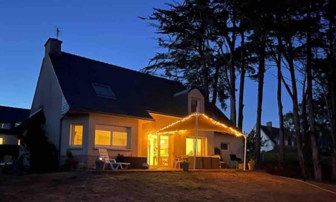 Saint-Mathieu Casa | Spacieuse Maison à Morgat Avec vue sur la mer