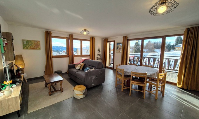 La Feclaz Apartamento | Spacieux appartement au pied des pistes