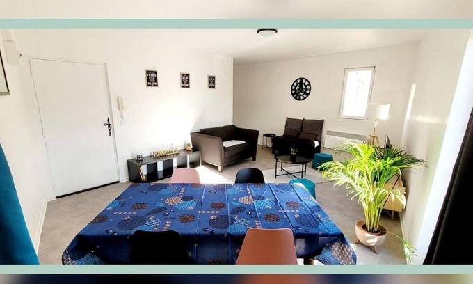 Neris-les-Bains Apartamento | Spacieux T3 au pied des Thermes