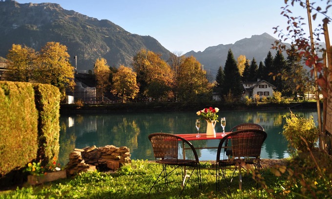 Goldswil Apartamento | Amplio apartamento, la luz con unas vistas impresionantes. Capacidad para 4 personas. Escape perfecto.