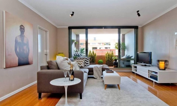Redfern Apartamento | Spacious 1 Bed Apt Central Location With Pool/Gym