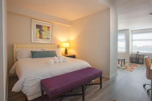 Bankers Hill Hotel | Spacious 1 Bedroom Apartment in Balboa Park