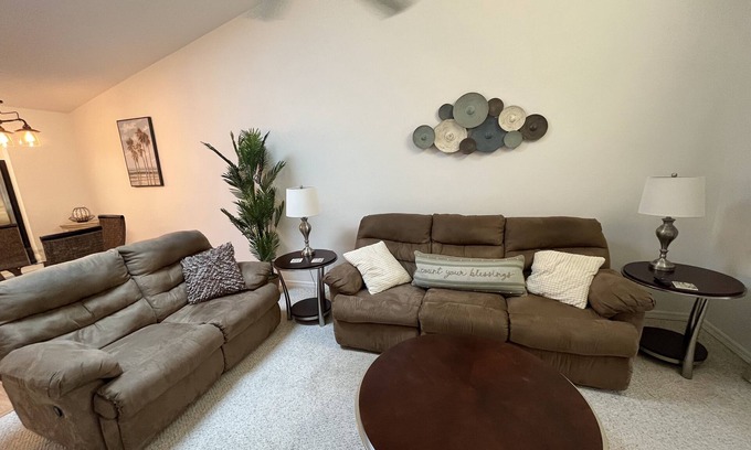 Citrus Hills Condominio | Spacious 2/2 Condo in Citrus Hills