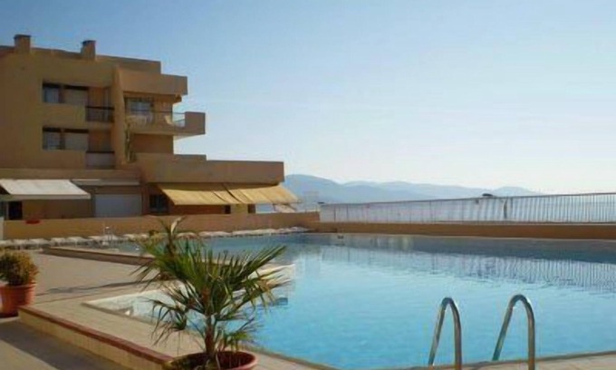 La Faviere Apartamento | AMPLIO APARTAMENTO DE 2 DORMITORIOS, VISTA DEL HONOR DOCK