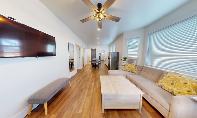 North End Apartamento | Spacious 2-Bedroom, 2-Bath Apartment