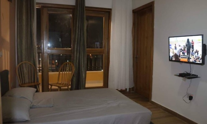 Accra Casa | Spacious 2 Bedroom in Serene Kokrobite