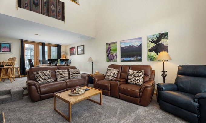 Winter Park Condominio | Crestview Place 607 Sixth Floor Condo en el centro de Winter Park