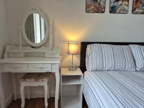Durham Apartamento | Spacious 2 double beds home Durham free parking