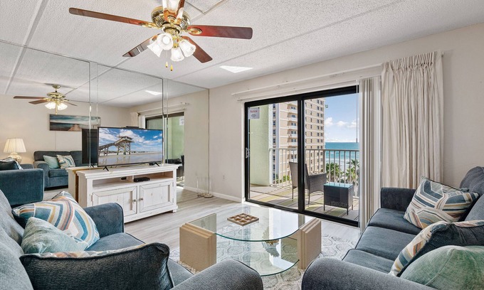 Little Venice Condominio | ⭐Spacious 2BR-Walk to Beach-Pool + Tennis Courts-Ocean Terrace Club 601⭐