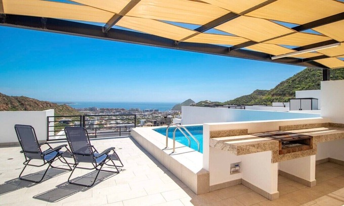 Libertad Apartamento | Spacious 2Bed/2Bath Cabo San Lucas Condo!