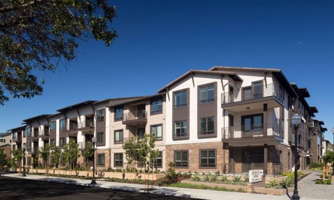 Morse Park Condominio | Spacious 2BR at Anton 1101 – Pool, Gym & Fire Pit!