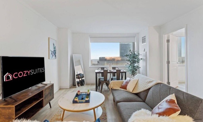 Atlantic City Apartamento | Spacious 2BR CozySuites Condo at Showboat #9