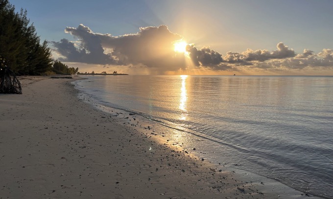 Freeport Casa | Spacious 3 Bed, 2 Bath Winter escape, near beach, includes car